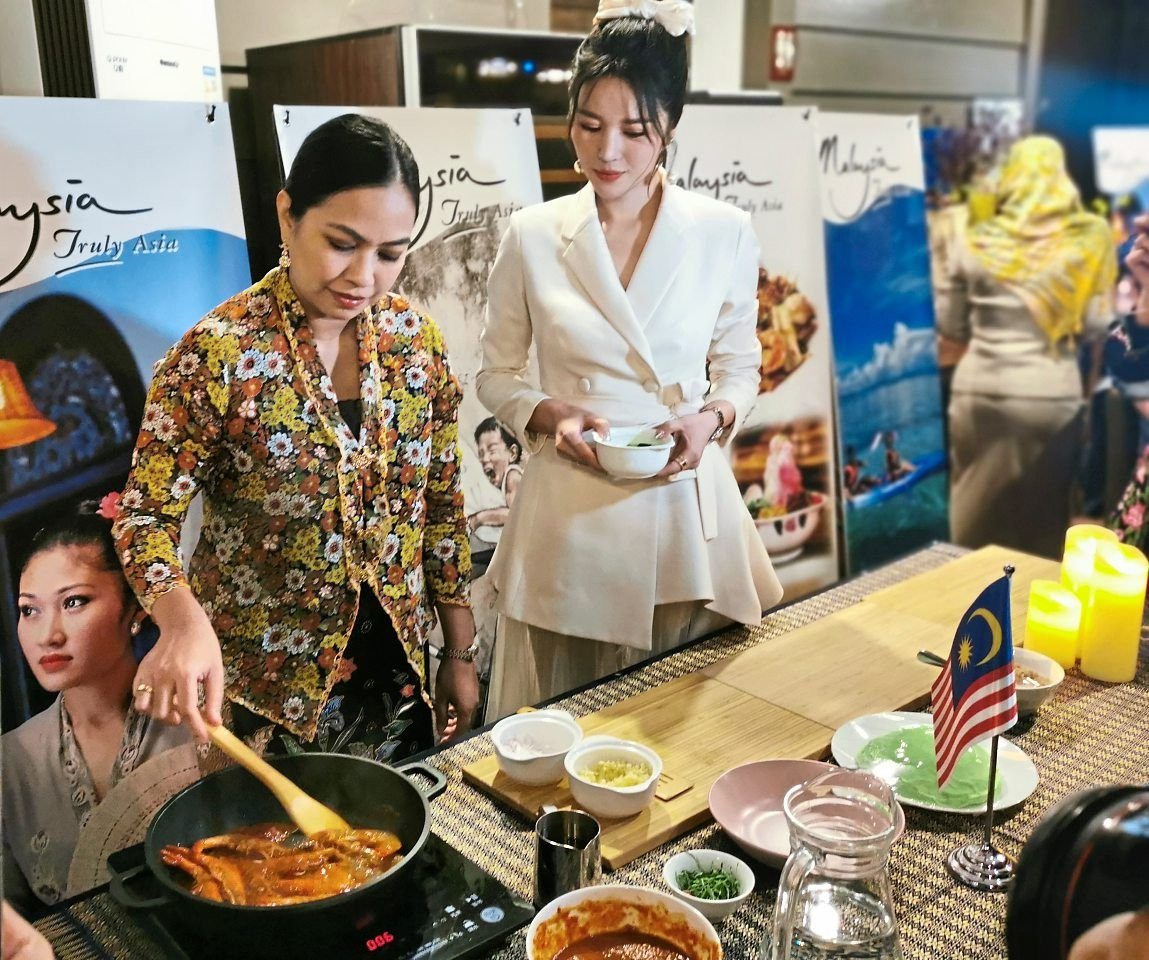 nyonya cuisine boxcube asia elly ken elizabeth ken